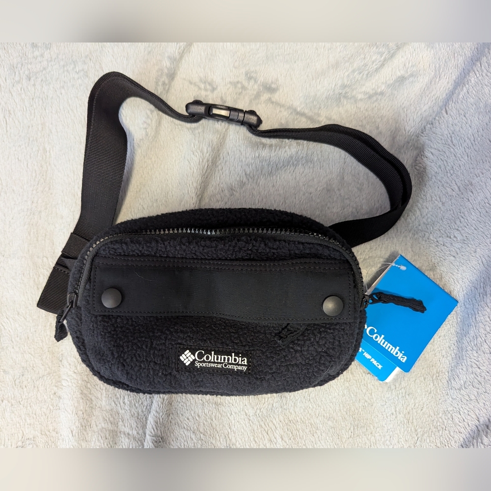 Columbia Helvetia Hip pack Sz: OS NWT